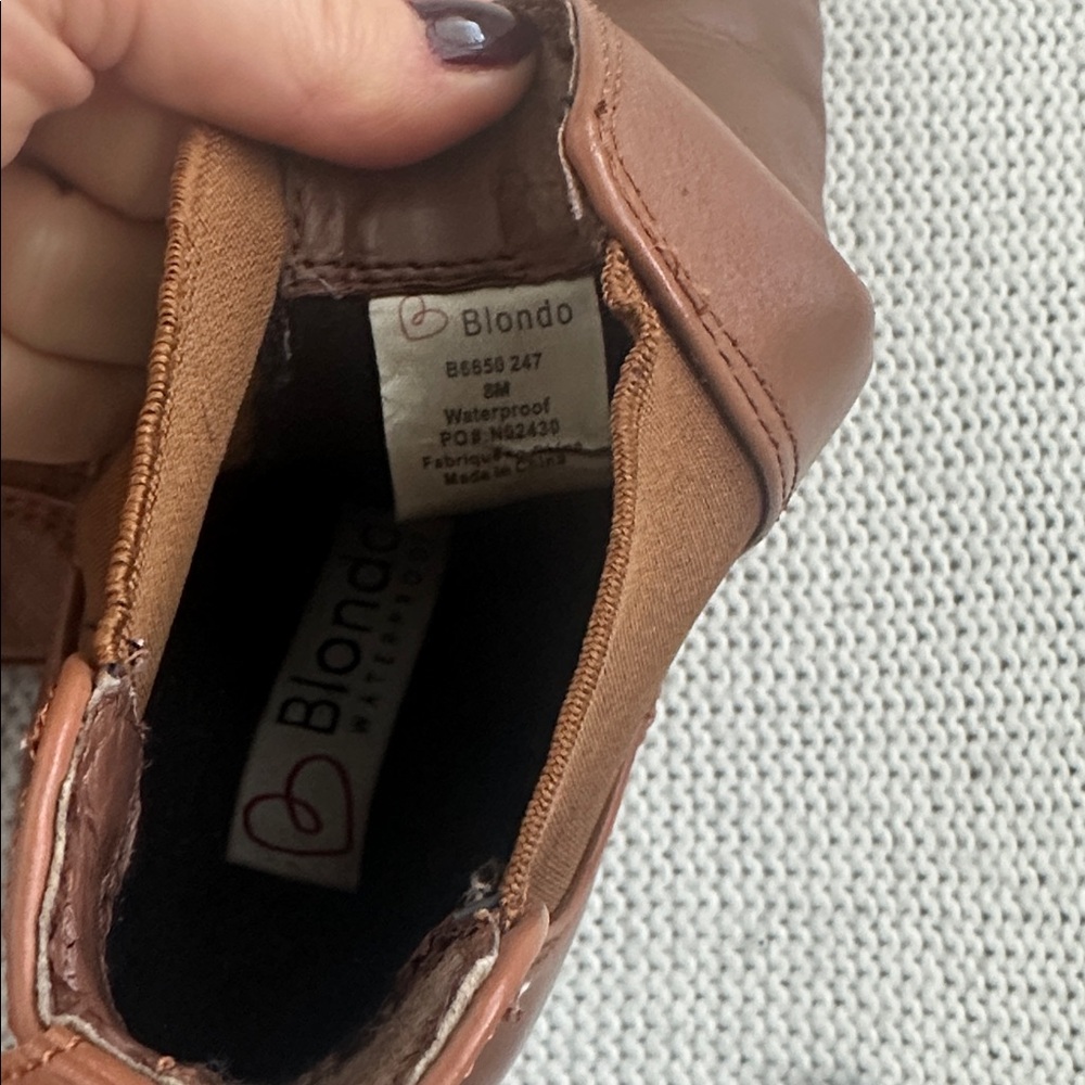 Blondo Waterproof Heel Bootie Brown Size 8 - Picture 4 of 9